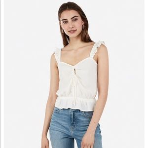 ✨EXPRESS✨ Ruffle top